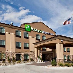 Holiday Inn Express Hotel & Suites Grand Island By Ihg